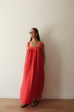 Load image into Gallery viewer, JUNO SLIP DRESS - RED
