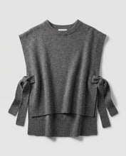 Load image into Gallery viewer, Peter Bill Veronica Vest
