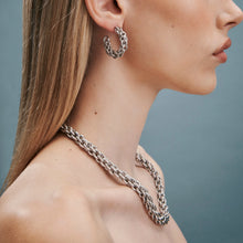 Load image into Gallery viewer, GIMME Tangled Chain Necklace Silver
