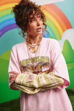 Load image into Gallery viewer, SABBI THE SABBI OUTLAW SHIRT TEE - PINK/GREEN
