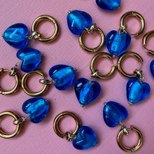 Load image into Gallery viewer, ALLEE GLASS HEART HOOPS // BLUE
