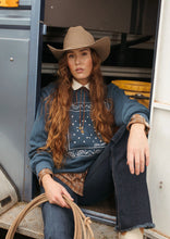 Load image into Gallery viewer, FAR MER By Whitney PAISLEY FLEECE PULLOVER
