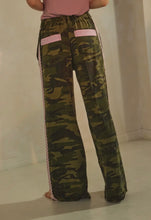 Load image into Gallery viewer, Washed Camo Printed Cotton Pants
