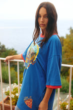 Load image into Gallery viewer, SABBI THE VERY OVERSIZED LOVE NOTES TEE - AMALFI - BLUE
