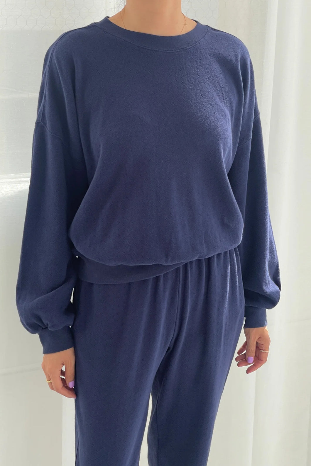 LE BON SHOPPE POINTELLE CORE SWEATSHIRT - NAVY