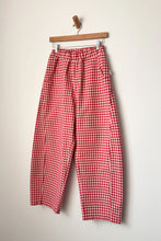 Load image into Gallery viewer, LE BON SHOPPE - ARC PANTS RED GINGHAM
