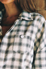 Load image into Gallery viewer, Ciao Ciao Vacation SONDER CHECK BUNGALOW SHIRT
