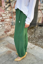 Load image into Gallery viewer, LE BON SHOPPE BALLOON PANTS - MOSS GREEN
