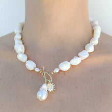 Load image into Gallery viewer, Rolled Shell Solis Necklace
