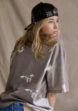Load image into Gallery viewer, FAR MER. By Whitney STAMPEDE TEE
