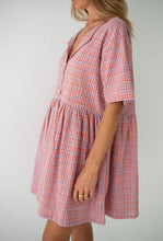Load image into Gallery viewer, BARE ROAD - DARCEY DRESS in Lilac Orange Seersucker
