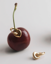Load image into Gallery viewer, GIMME Lisa Puffy Heart Earrings (Mini) - Gold
