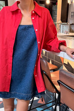 Load image into Gallery viewer, LE BON SHOPPE LIGHT WEIGHT OWEN SHIRT - RED

