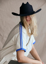 Load image into Gallery viewer, FAR MER. By Whitney HORSE HEAVEN
