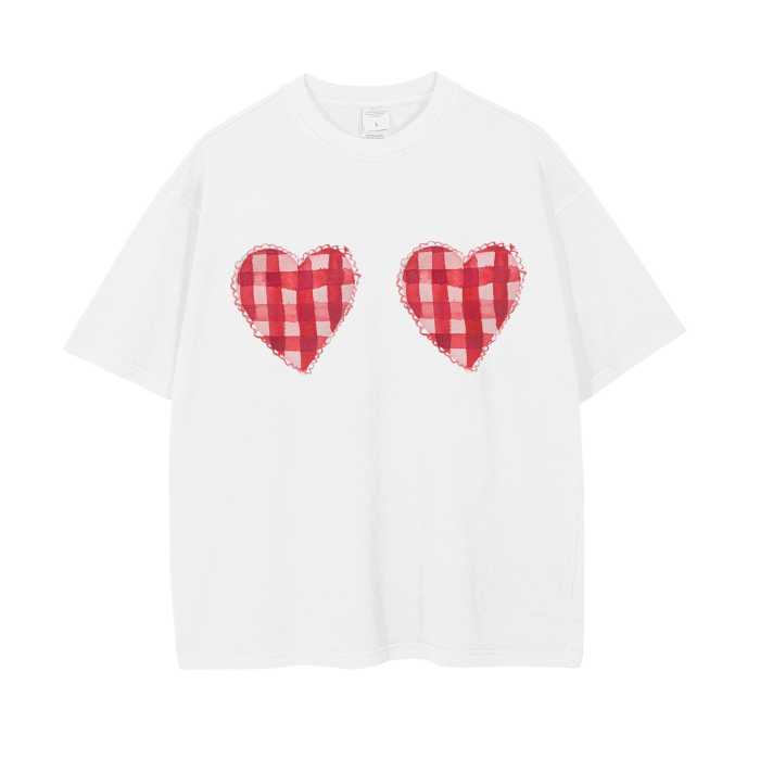 Gingham hearts white | oversized boxy shape