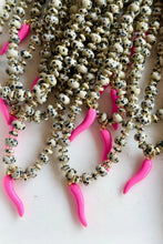 Load image into Gallery viewer, WILD CHILLI NECKLACE
