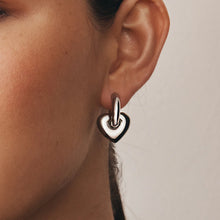 Load image into Gallery viewer, GIMME LISA PUFFY HEART EARRINGS (SILVER)
