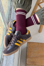 Load image into Gallery viewer, BOYFRIEND SOCKS - MAROON
