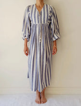 Load image into Gallery viewer, Nirvana Dress
