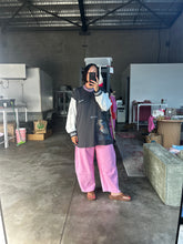 Load image into Gallery viewer, Acid Wash Pink Barrel Pants
