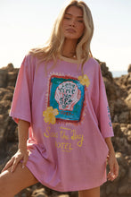 Load image into Gallery viewer, SABBI THE VERY OVERSIZED SEAS THE DAY HOTEL TEE - MUSK PINK
