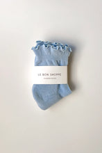 Load image into Gallery viewer, LE BON SHOPPE RUFFLED HUGGER CREW SOCKS - PERIWINKLE / RED
