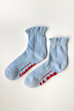 Load image into Gallery viewer, LE BON SHOPPE RUFFLED HUGGER CREW SOCKS - PERIWINKLE / RED
