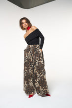 Load image into Gallery viewer, La Bohème Girls Ezra Pant Leopard Denim
