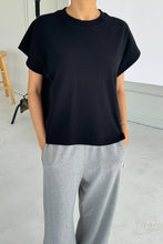 Load image into Gallery viewer, LE BON SHOPPE JEANNE TEE - BLACK
