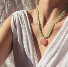 Load image into Gallery viewer, Tansy Beaded Necklace
