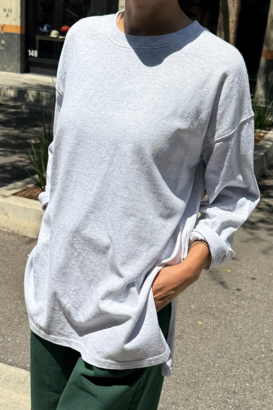 LE BON SHOPPE SUNDAY TEE - ICY GREY