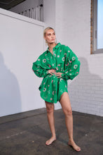 Load image into Gallery viewer, La Bohème Girls Clyde Embroidered Shirt Kelly Green
