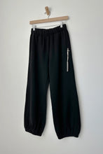 Load image into Gallery viewer, LE BON SHOPPE FRENCH TERRY BALLOON PANTS - BLACK
