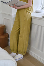 Load image into Gallery viewer, LE BON SHOPPE BALLOON PANTS - OCHRE
